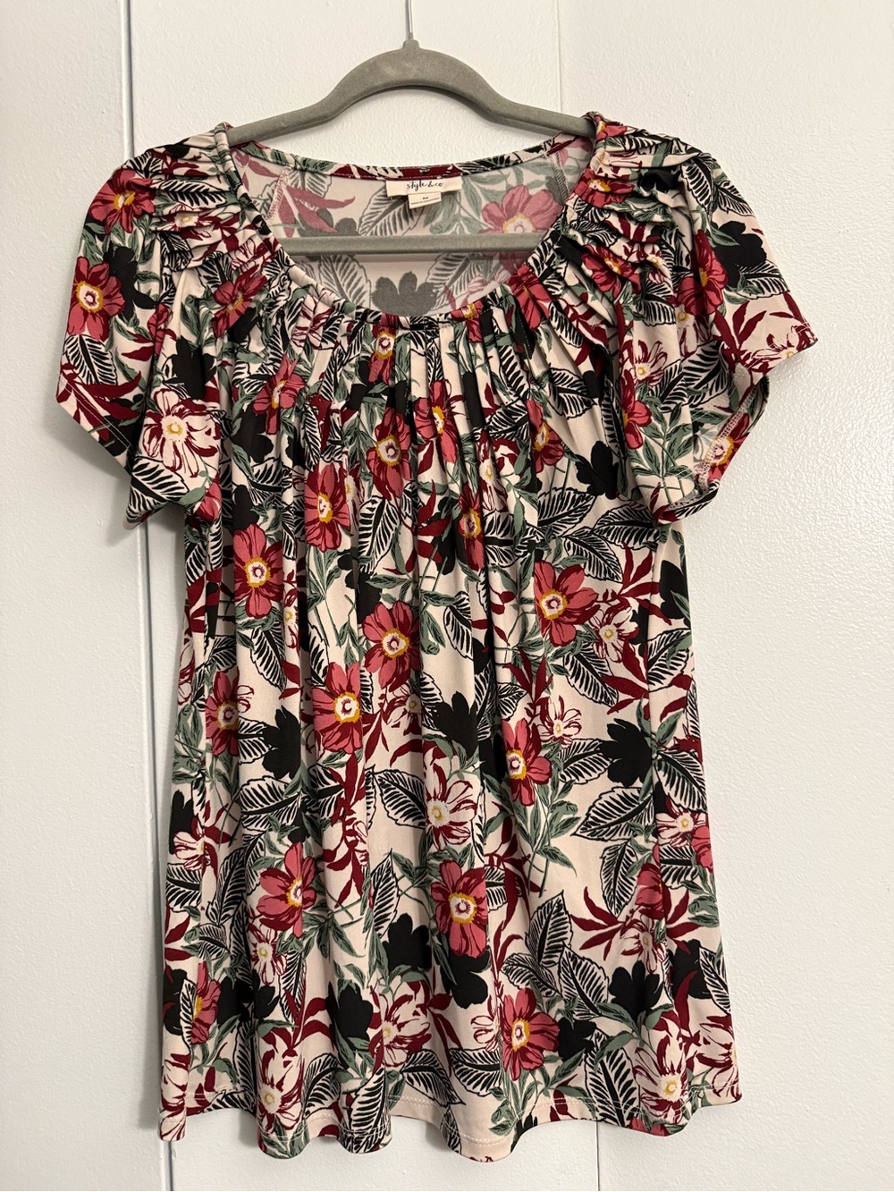 Vintage Y2K Style and Co Floral Shirt Size M